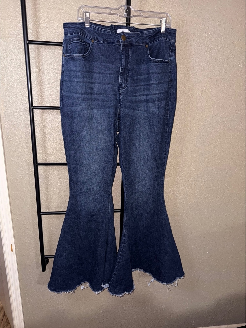 Arula Women's Size 16 Dark Blue Flared Denim Jeans with Lace-Up Back and FrayedH